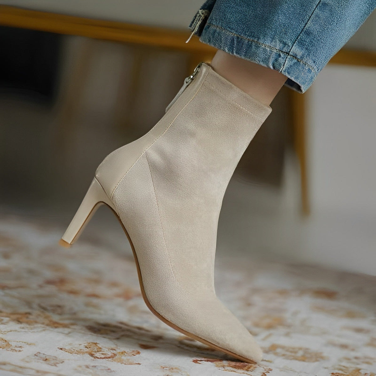 Elegant High Heel Boots with Zipper Detail