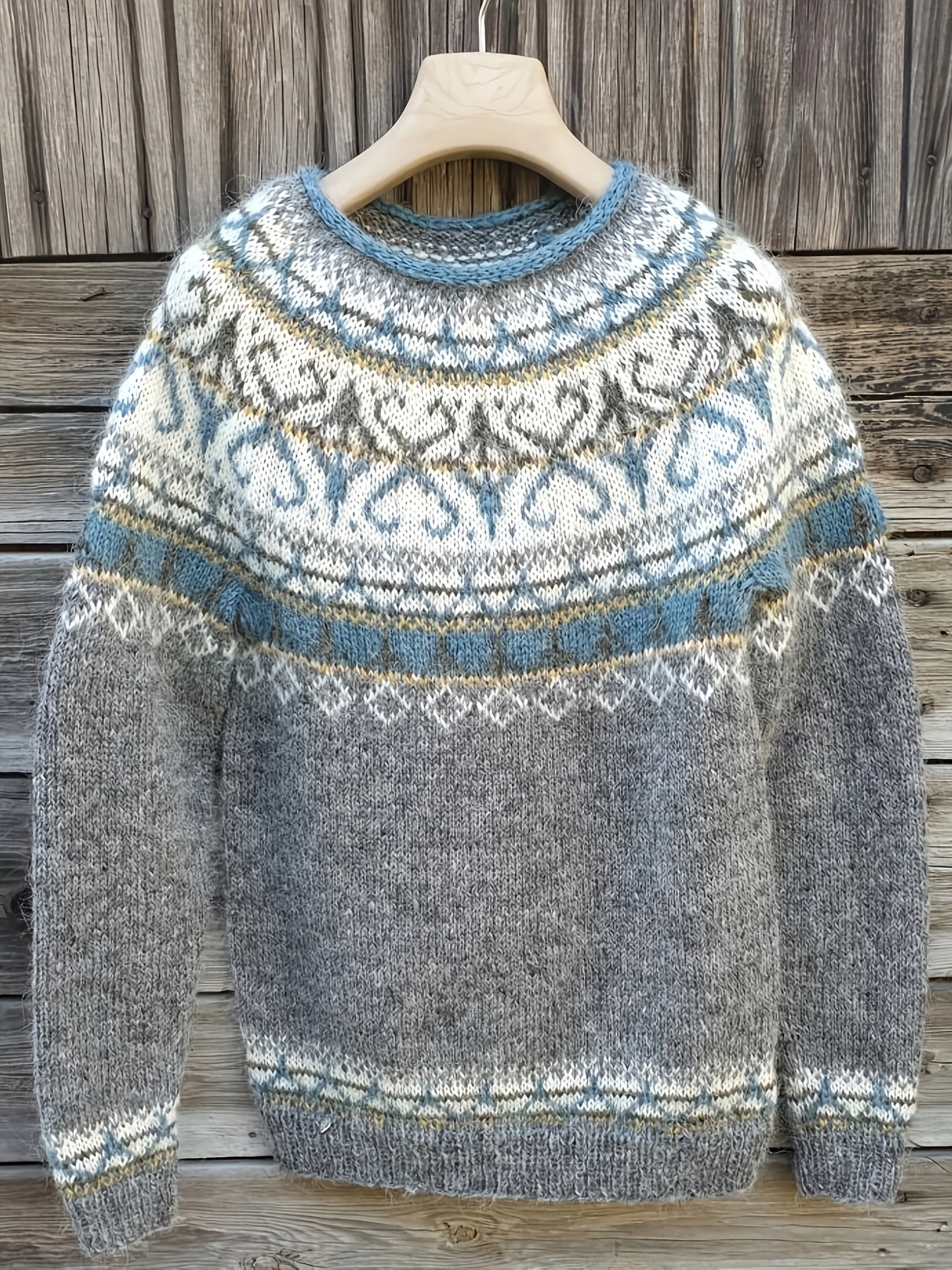 Chic Nordic Sweater: Elegant and Cozy Winter Essential