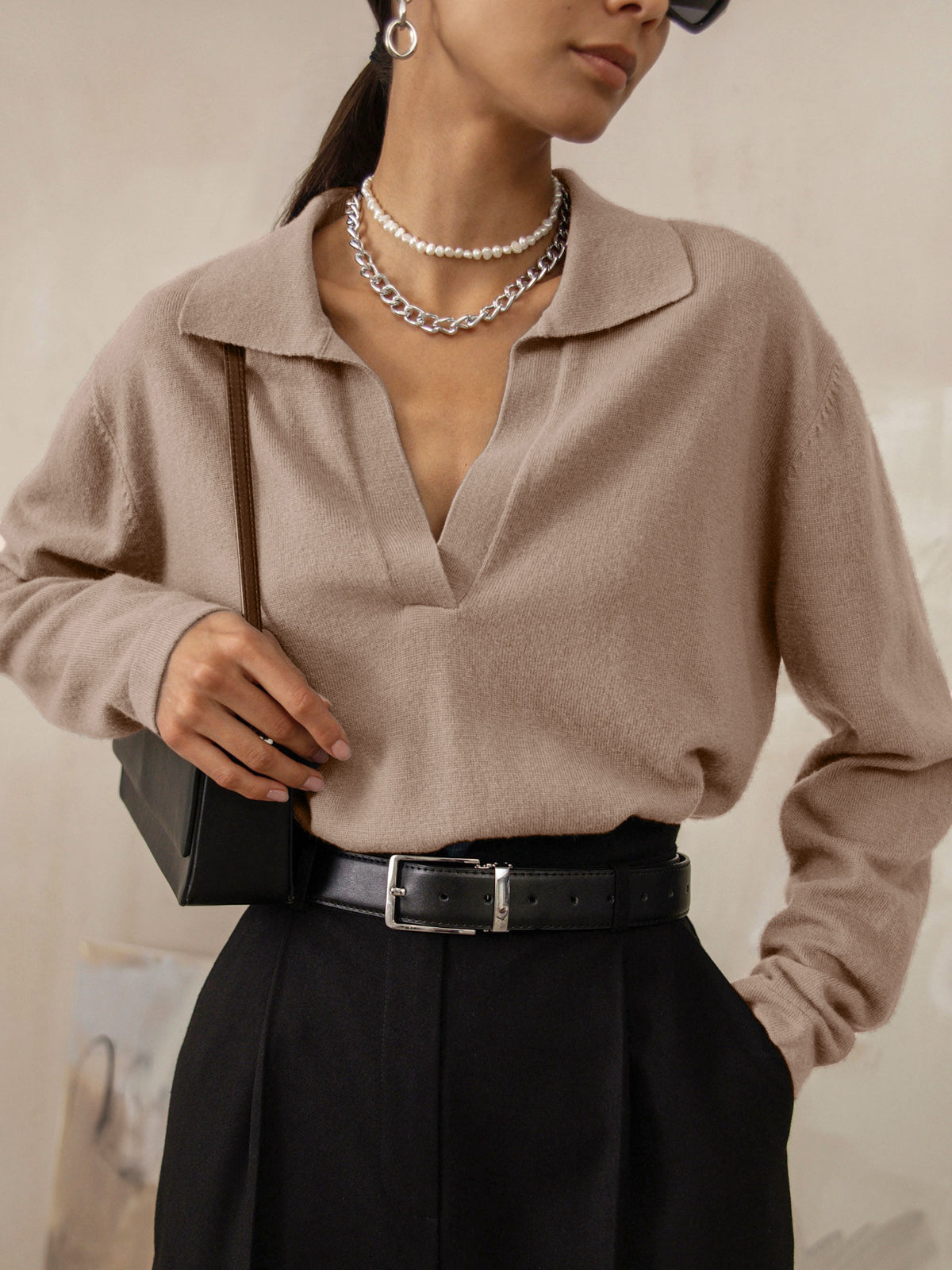 Chic Knitted Sweater - Timeless Elegance