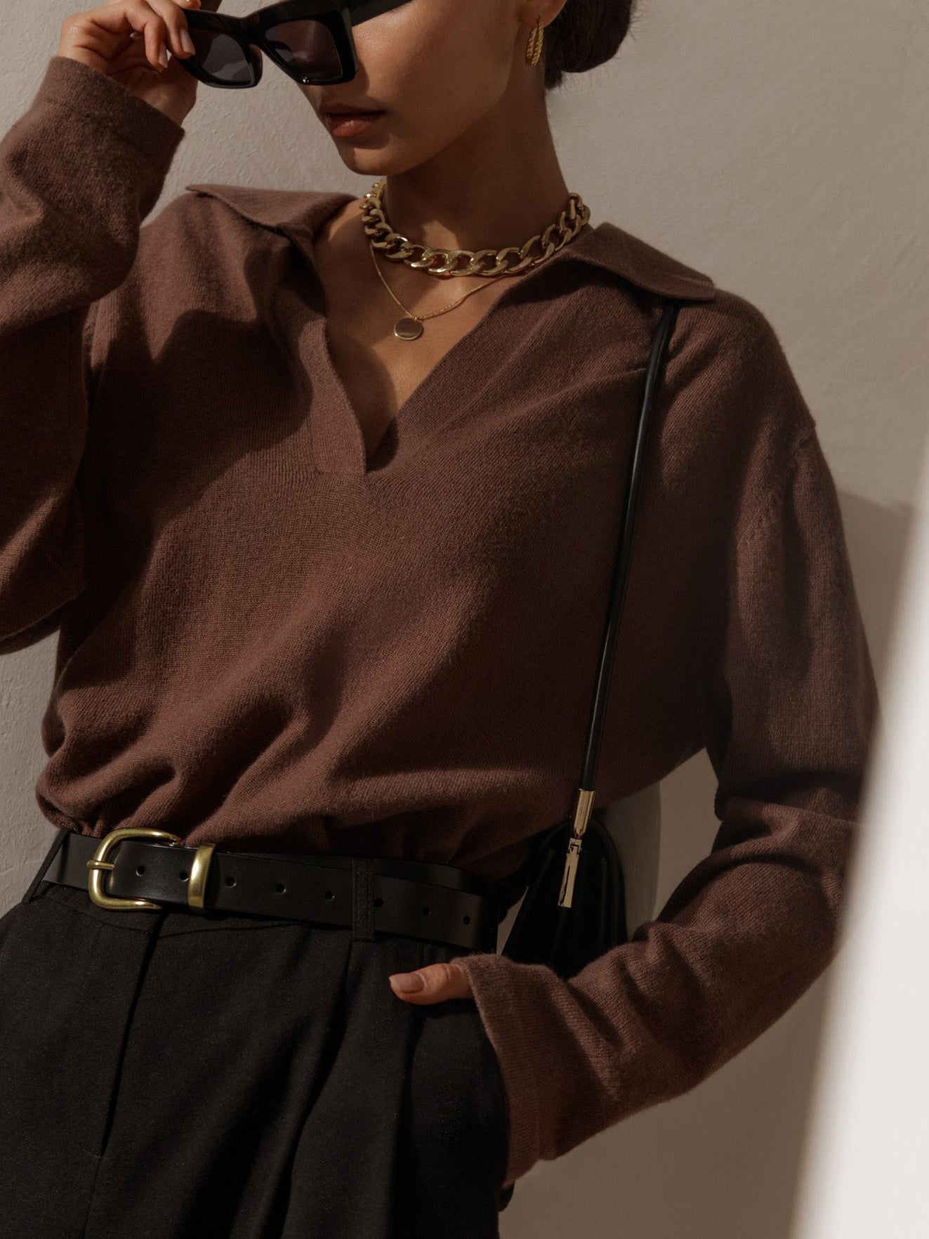 Chic Knitted Sweater - Timeless Elegance